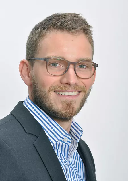 Dr. Alexander Schmidt aus Gießen.