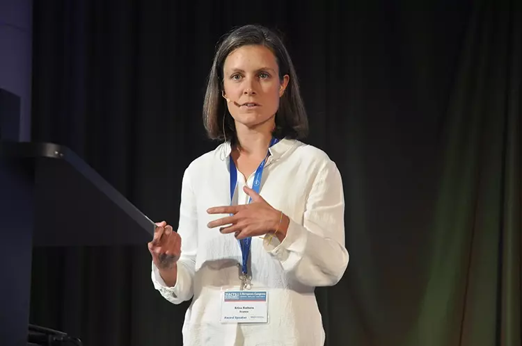 Dr. Erica Roitero.