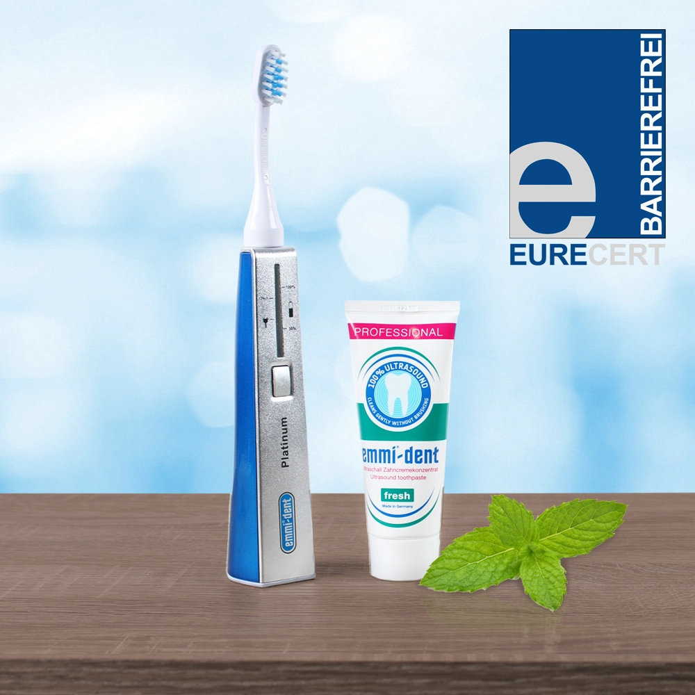 Eine zertifizierte Barrierefreiheit bietet die Ultraschall-Zahnbürste
emmi®-dent Care Platinum.