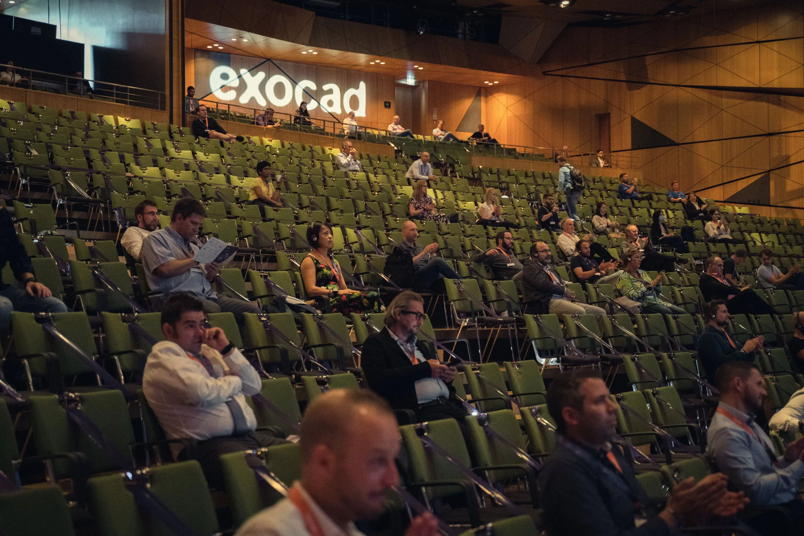 Mehr als 1600 Zahntechniker und Zahnärzte aus aller Welt verfolgten exocad Insights 2020, das globale Leitevent für dentale digitale Technologien, online in ihren Laboren, Praxen oder zu Hause im Live-Stream.