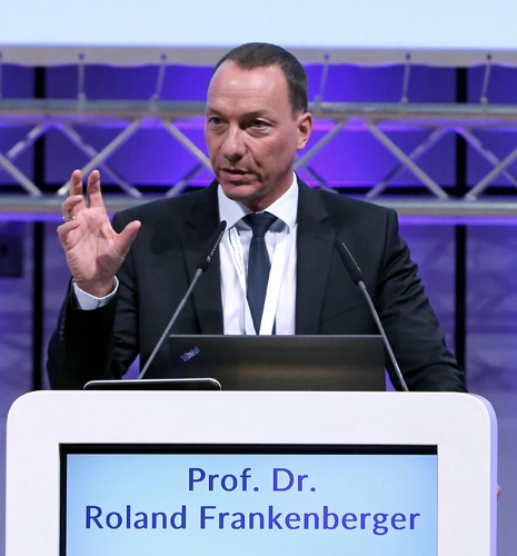 Der neue DGZMK-Präsident Prof. Dr. Roland Frankenberger (51 Jahre/Universität Marburg).