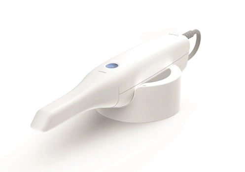Den Vertrieb des Intra-Oral-Scanners Medit i500 übernimmt ab Oktober Permadental.